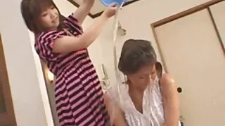 نوجوان سیاہ بالوں والی slut بڑی سینوں کے ساتھ بیکار عملے پر ڈک پی او وی کیمرے سکس پاکستانی پشتو