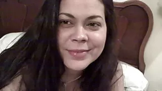 Brunette بوائز سیکس slut گڑبڑ بڑی چھاتی کے ساتھ مشکل کتا انداز
