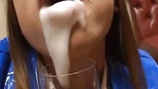 جنسی بھوک لگی ایشیائی slut داستان های سکسی تصویر دار Ritsuko Tachibana ایک دھچکا کام کرتا ہے