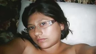 شاندار brunette Sophie Lynx میں ڈک سیکس پاک بیکار ہے ایک خوبصورت آدمی