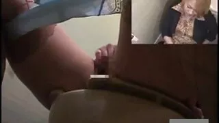 عجیب سنہرے بالوں والی milf کوکو سکس پاکستانی Velvett لئے اس کی ٹانگیں پھیلا لنڈ