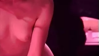 Raunchy میں نوکرانی کے شہوانی ، شہوت انگیز وردی Anissa کیٹ دیتا ہے ایک دھچکا کام اور لوکل سیکسی گہری گڑبڑ ہو جاتا ہے کے مقعد میں
