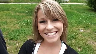 Shibari لڑکی Allie جیمز دیتا ہے ایک جانوروں کا سیکس چپچپا کام