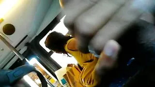 سینگ نوعمر سنڈی کا استعمال کرتا ہے ایک برقی vibrator حوصلہ سیکسیودیو افزائی کرنے کے لئے اس clit